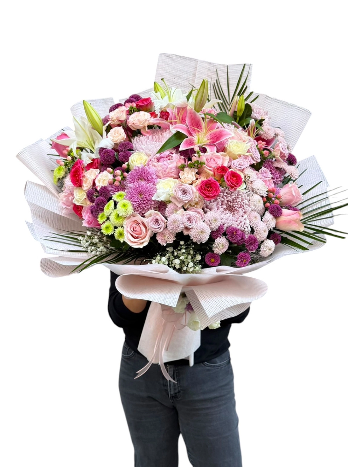 Lüks Pembe Lilyum Ve Karışık Mevsim Çiçekleri Büyük Boy Buketi