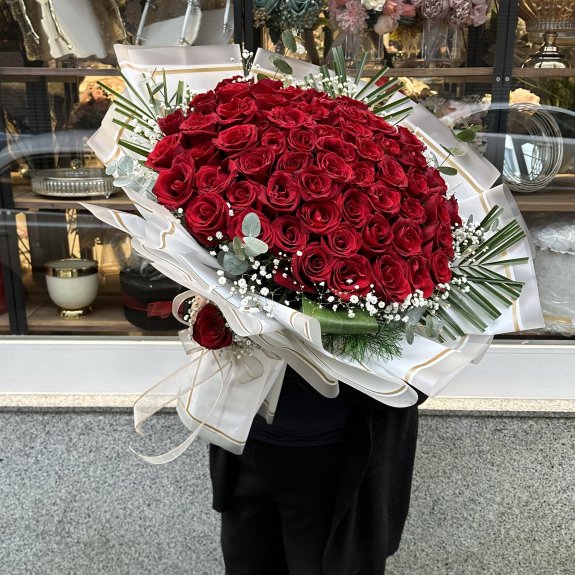 61 Gül Kırmızı Canlı